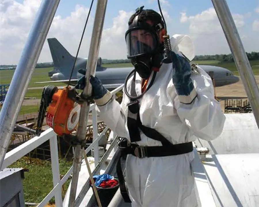 Airport fuel tank cleaning by DP Tanks
