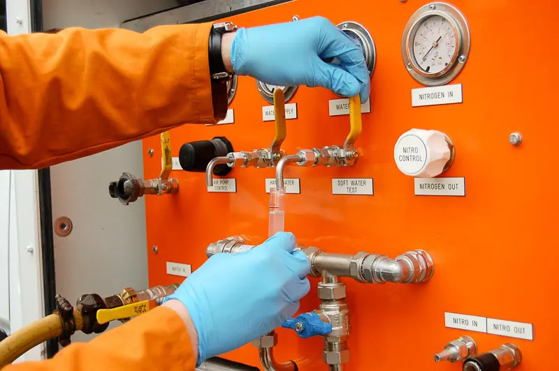 A dp tanks operative changing valve settings